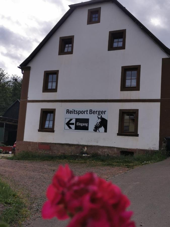 Haus Monika Lägenhet Homburg  Exteriör bild